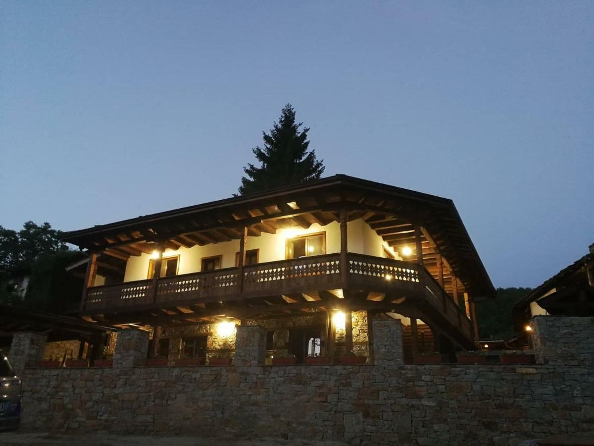 Слънчевата Къща Hotel Kovachevitsa Bagian luar foto